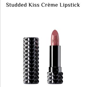 Kat von D “Lovecraft” Studded Kiss Lipstick